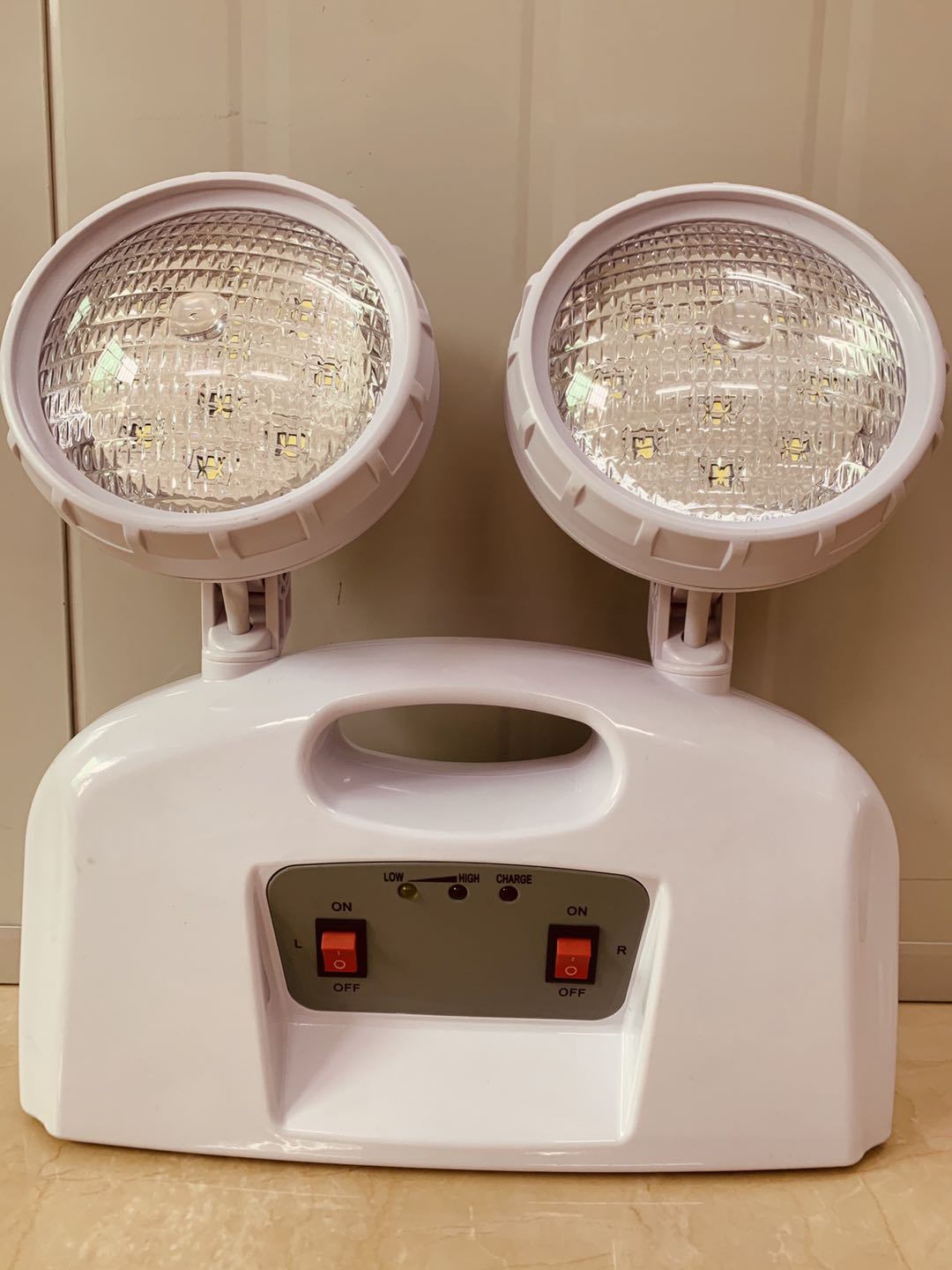 Emergency Twin Spot LED Light with Rechargeable Battery